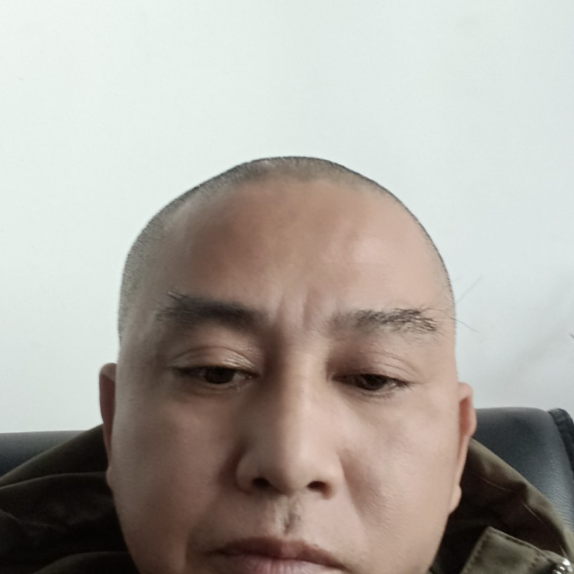 凶狠泪了笑靥的照片