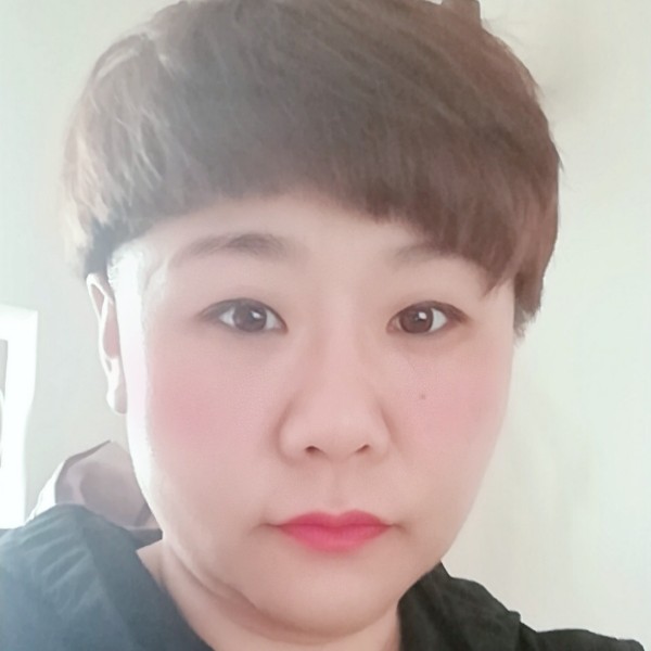 红芬的照片