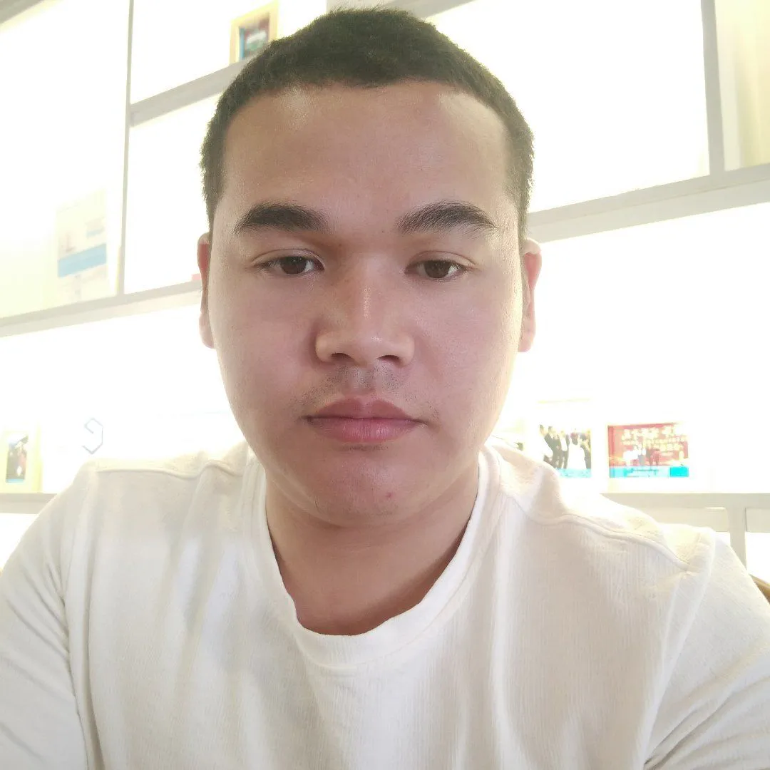 碧影拾忆爱听歌的照片