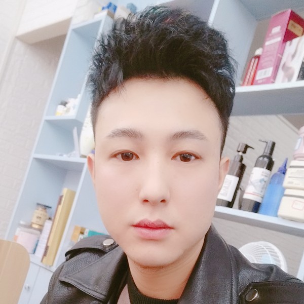 刘香尧的照片