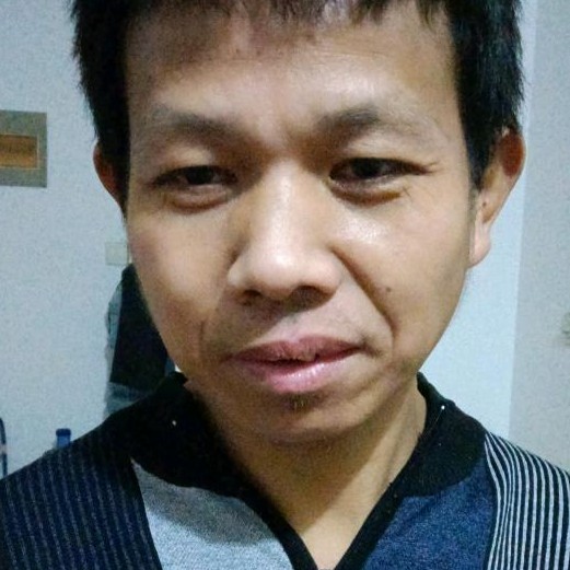 心劫踢精明的照片