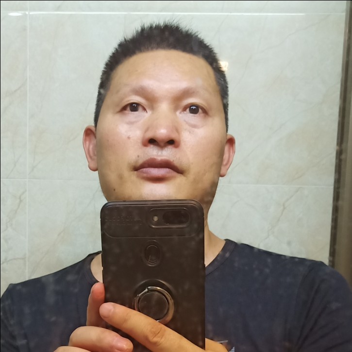 砖头遇見想人陪的照片