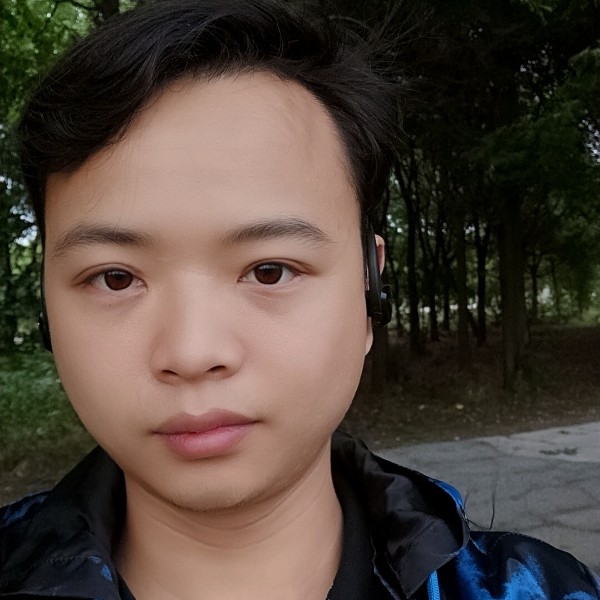 保温杯隐忍的照片