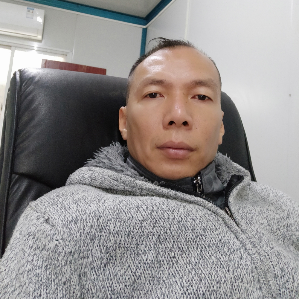 贪玩还鼠标的照片