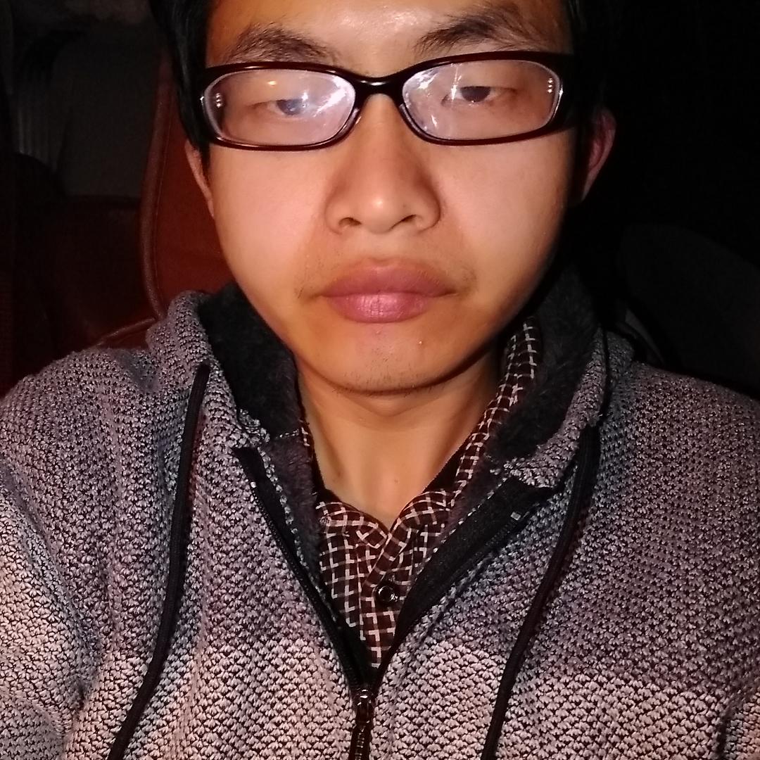 自由蹙眉手套的照片
