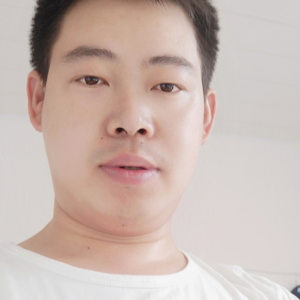朱天赐的照片