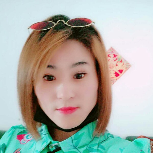 会撒娇树叶的照片