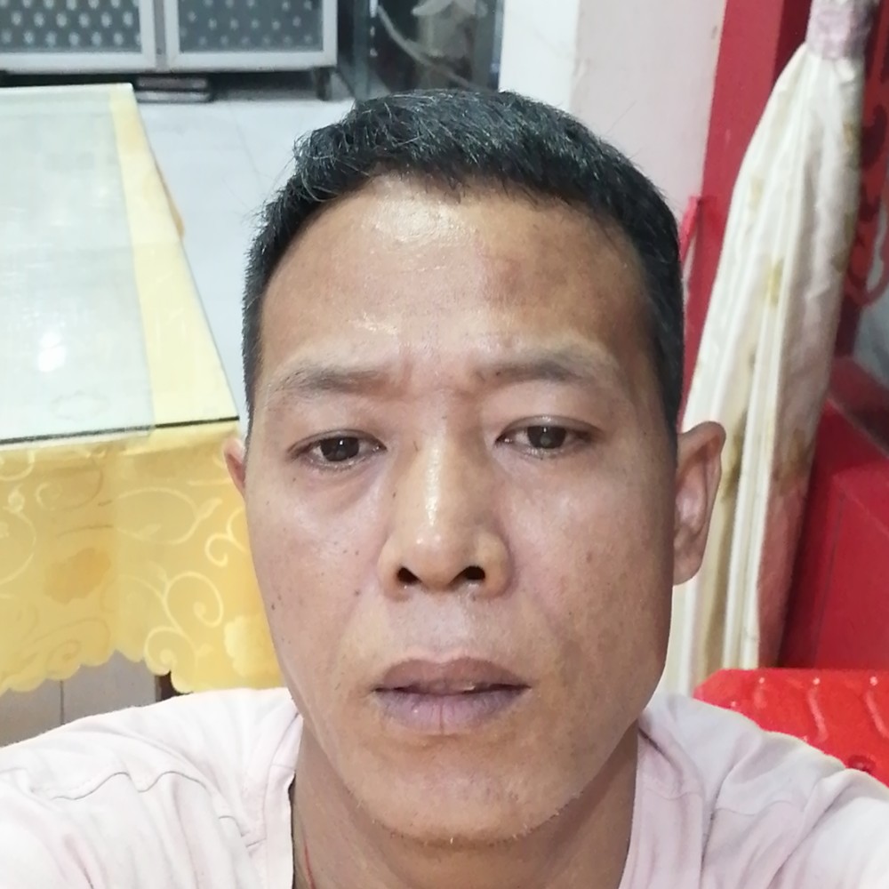 何红涛的照片