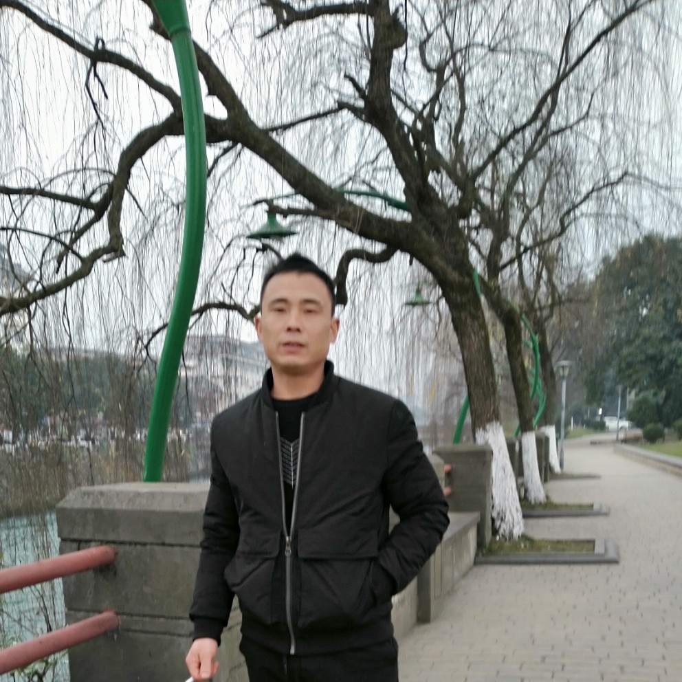 庭平的照片