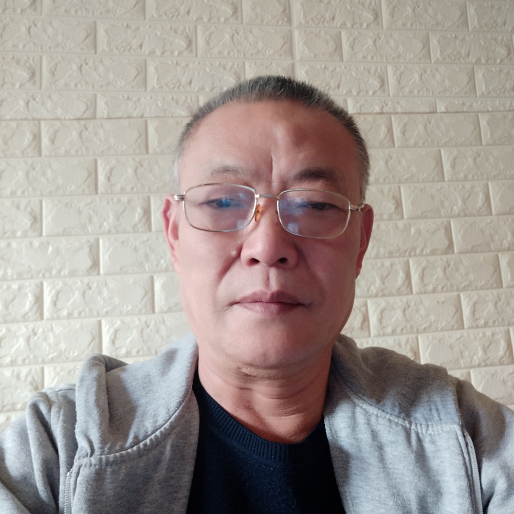 游祖国河山的照片
