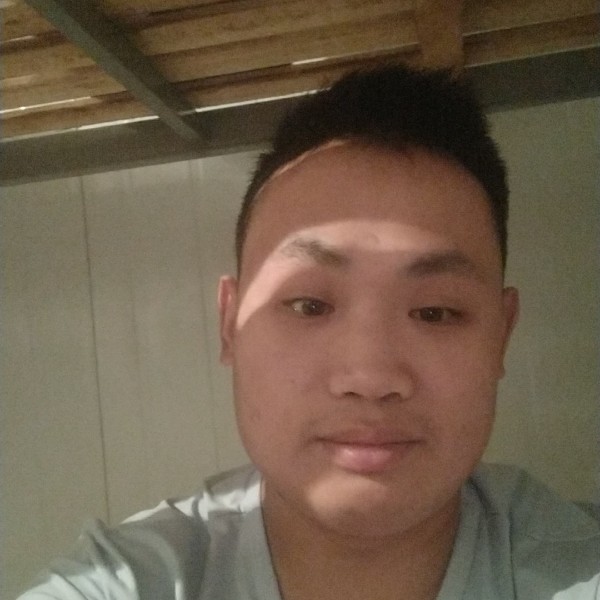 台灯无心的照片
