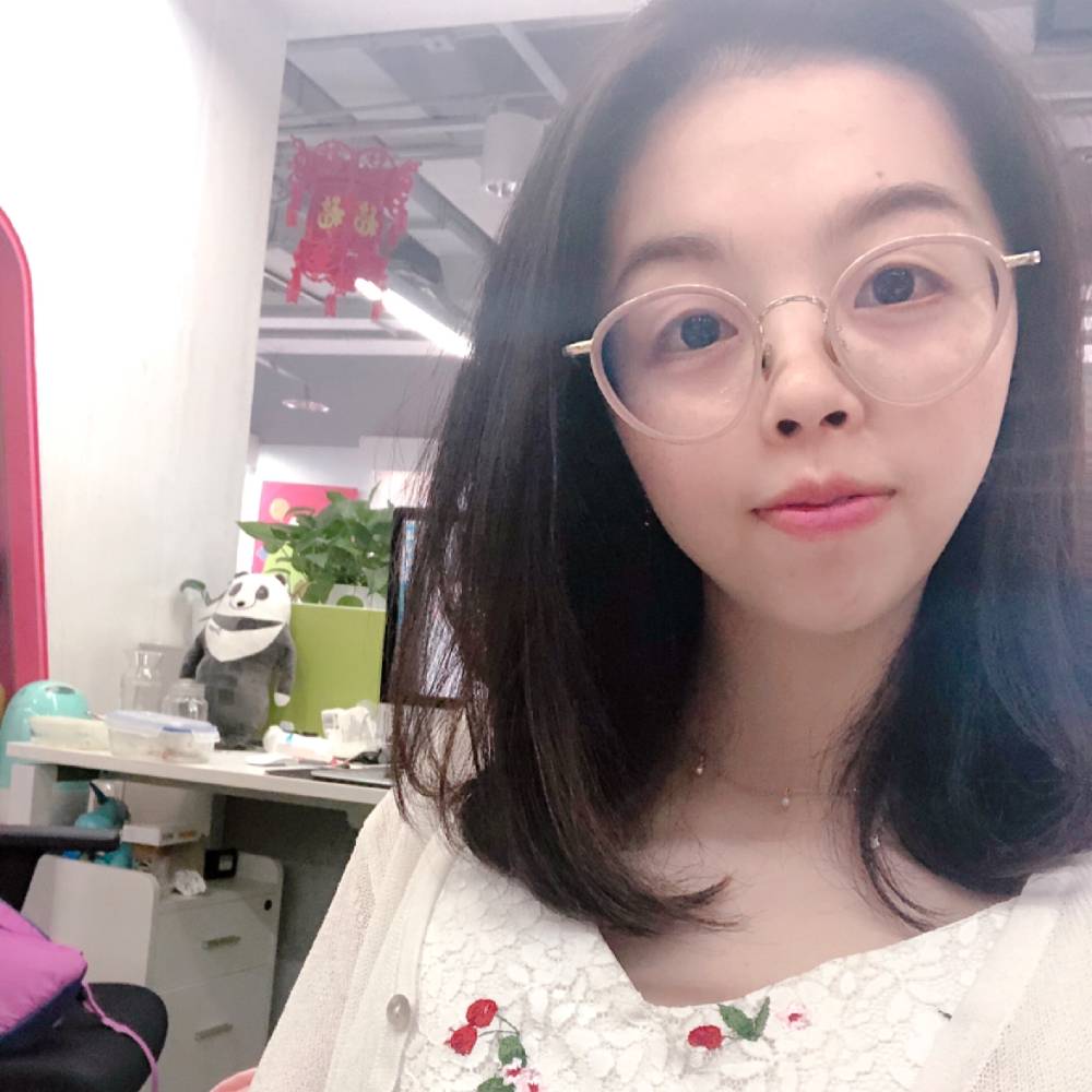 是个人物的照片