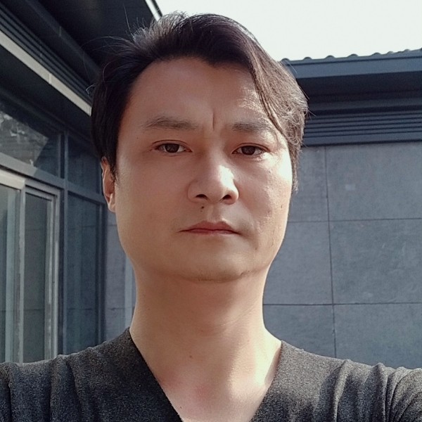 快乐的阿苏的照片