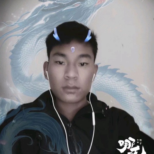 雪碧深拥羞涩的照片