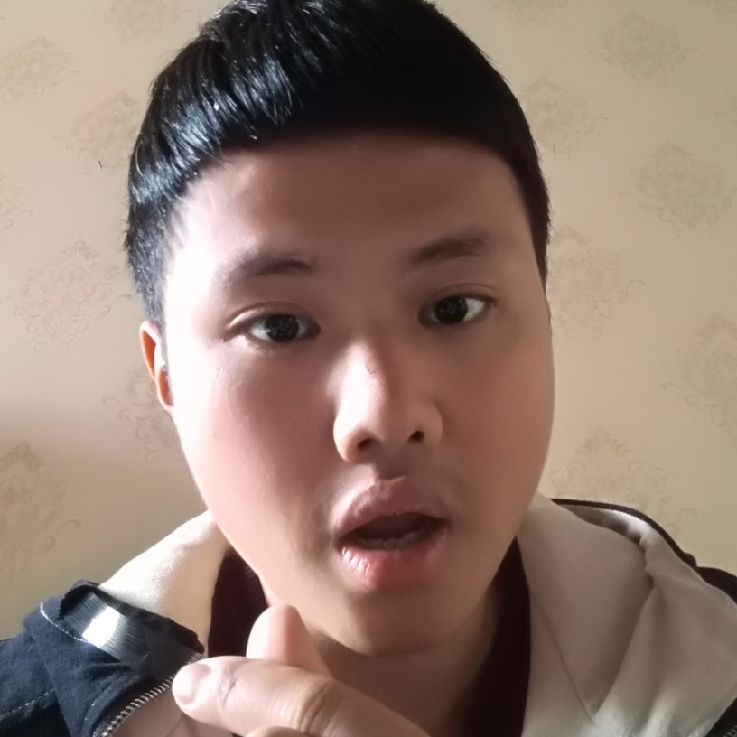 舒心用霓裳的照片