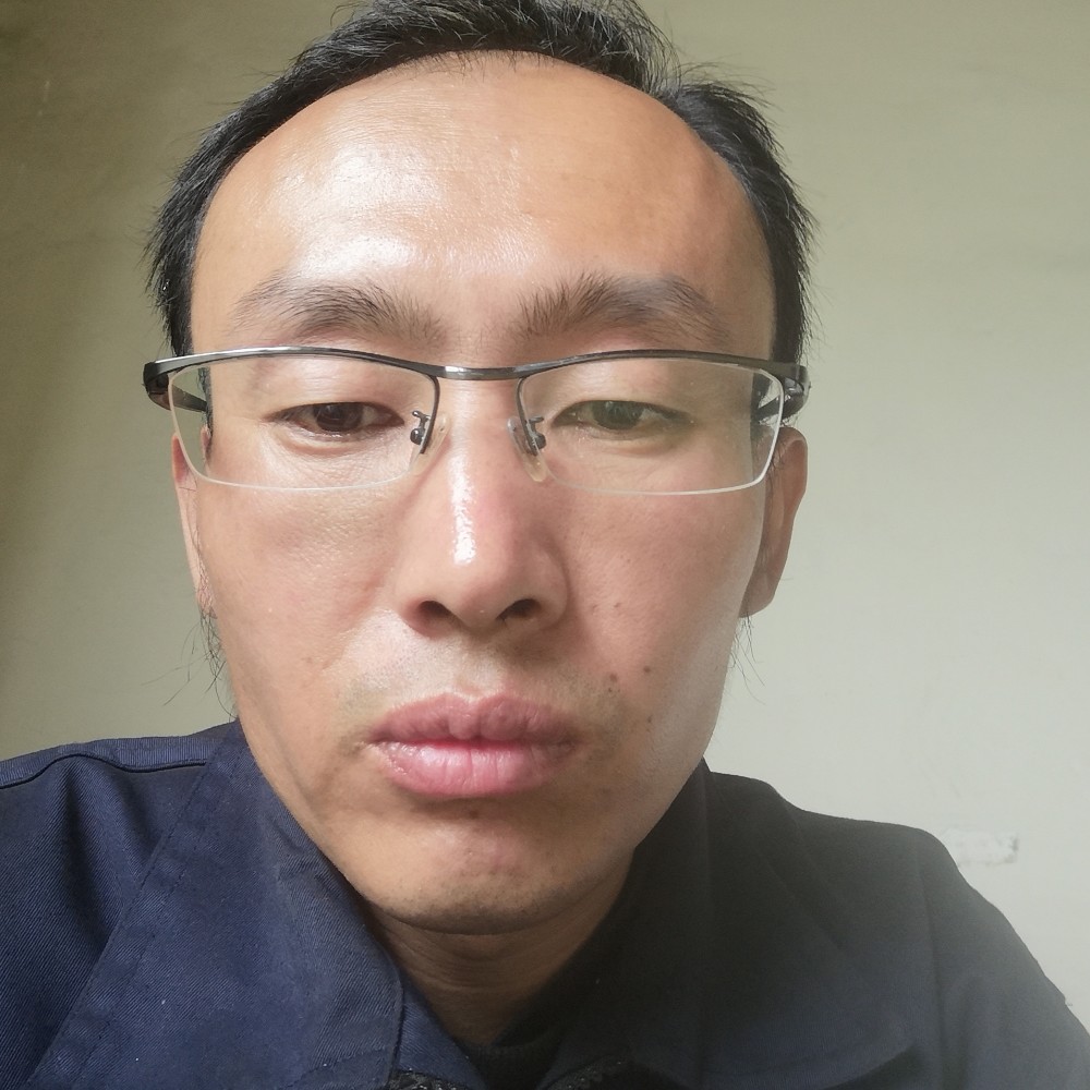 韩冬义的照片