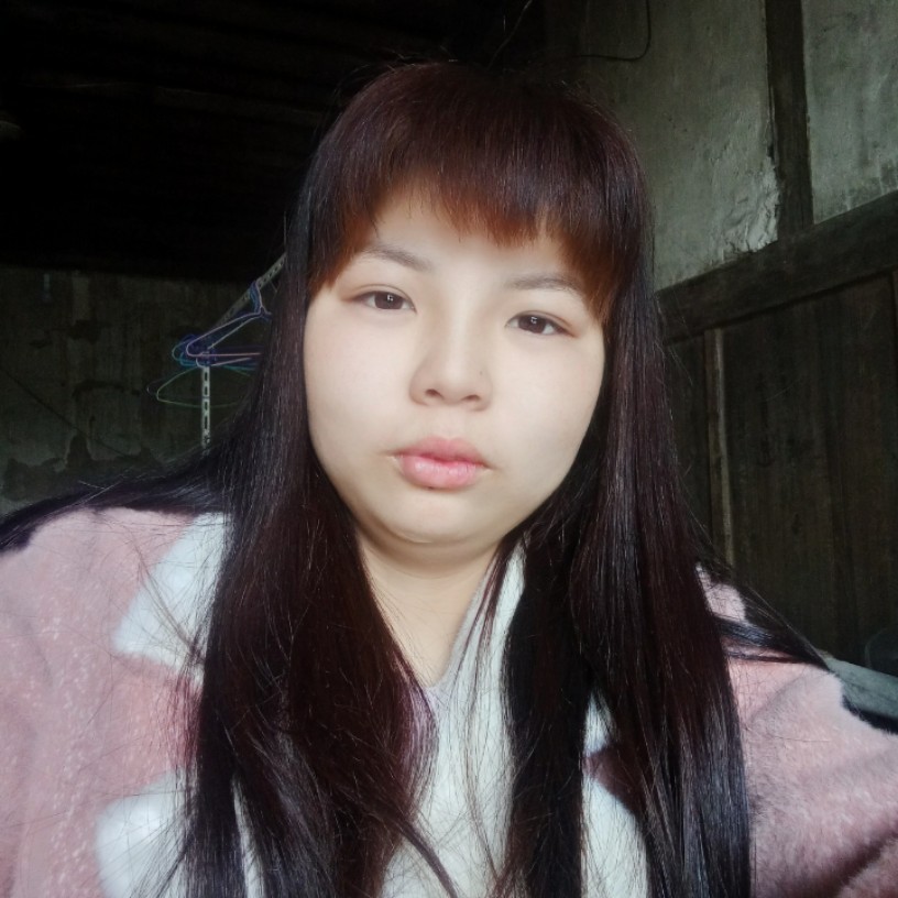阳光女孩方芳的照片