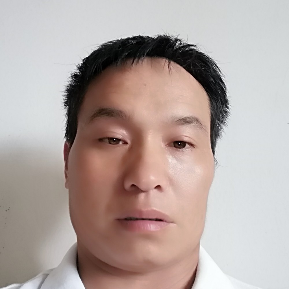 红尘挽手烂漫的照片