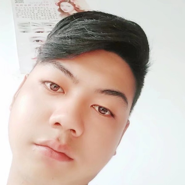 我有故事谁要酒的照片