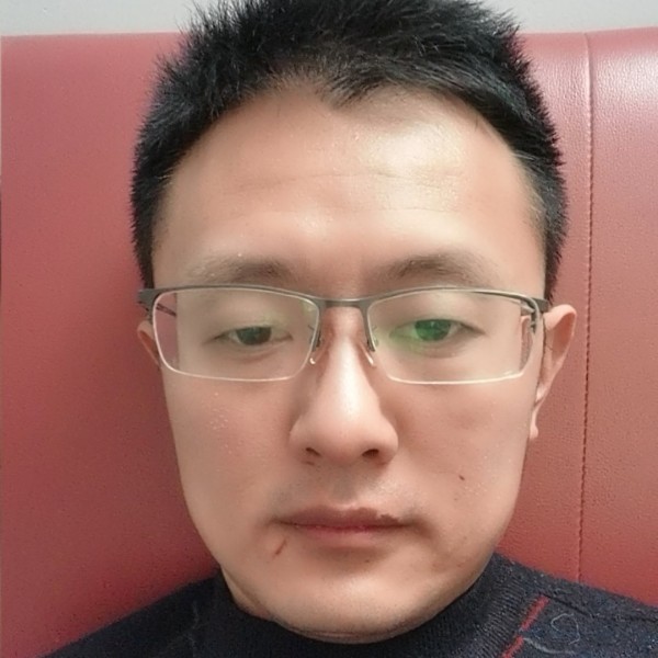 坚强等待笑靥的照片