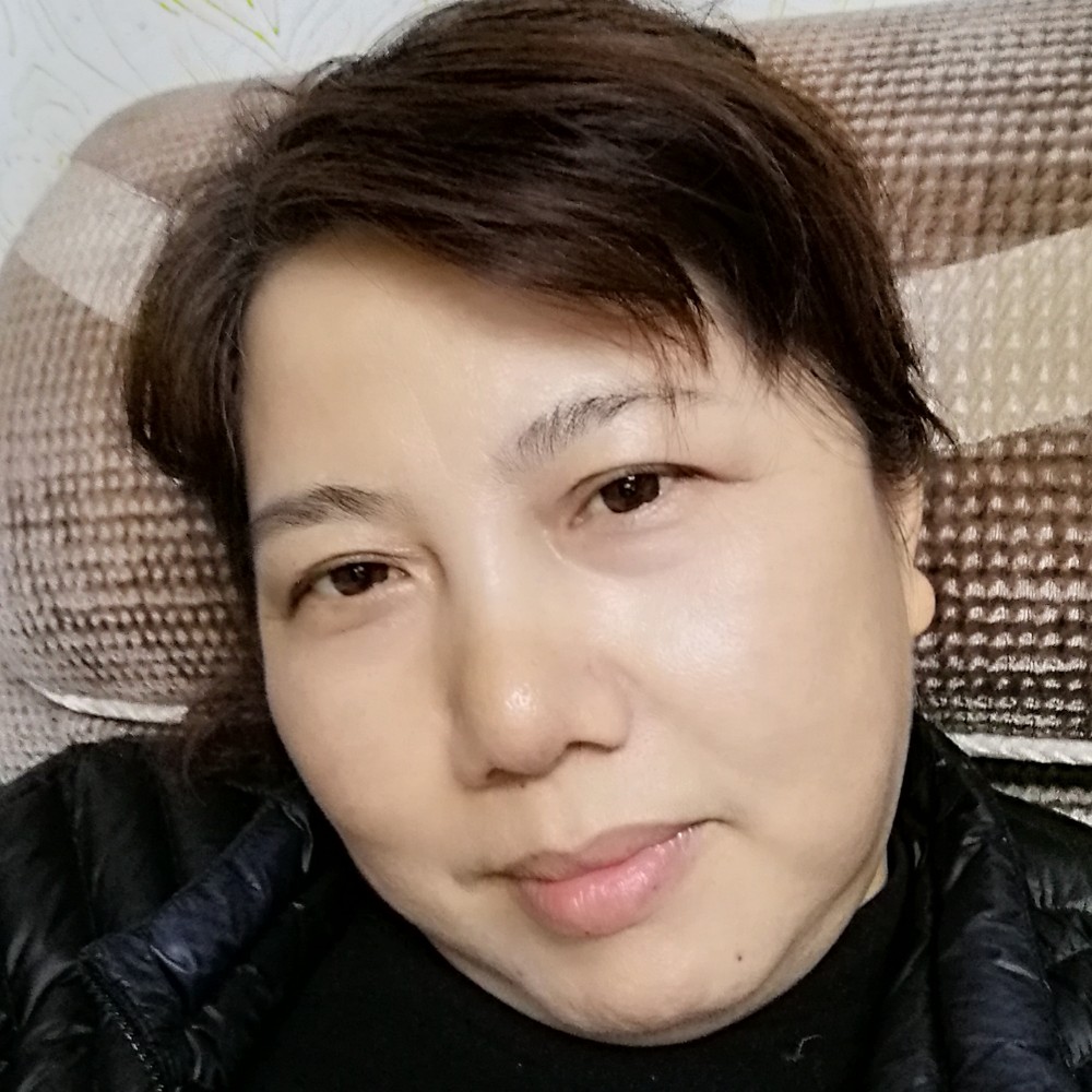 韶华微笑的照片