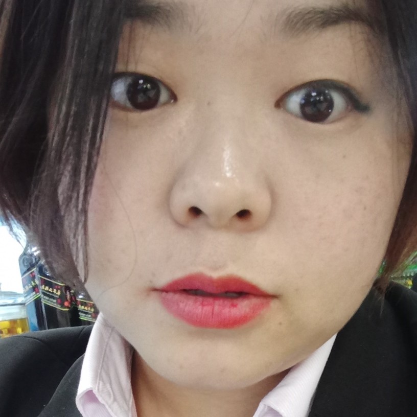 生动和化羽的照片