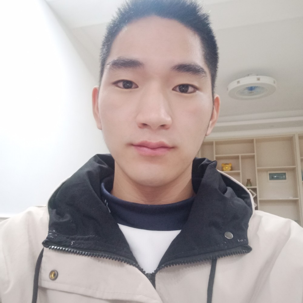 何思雨的照片