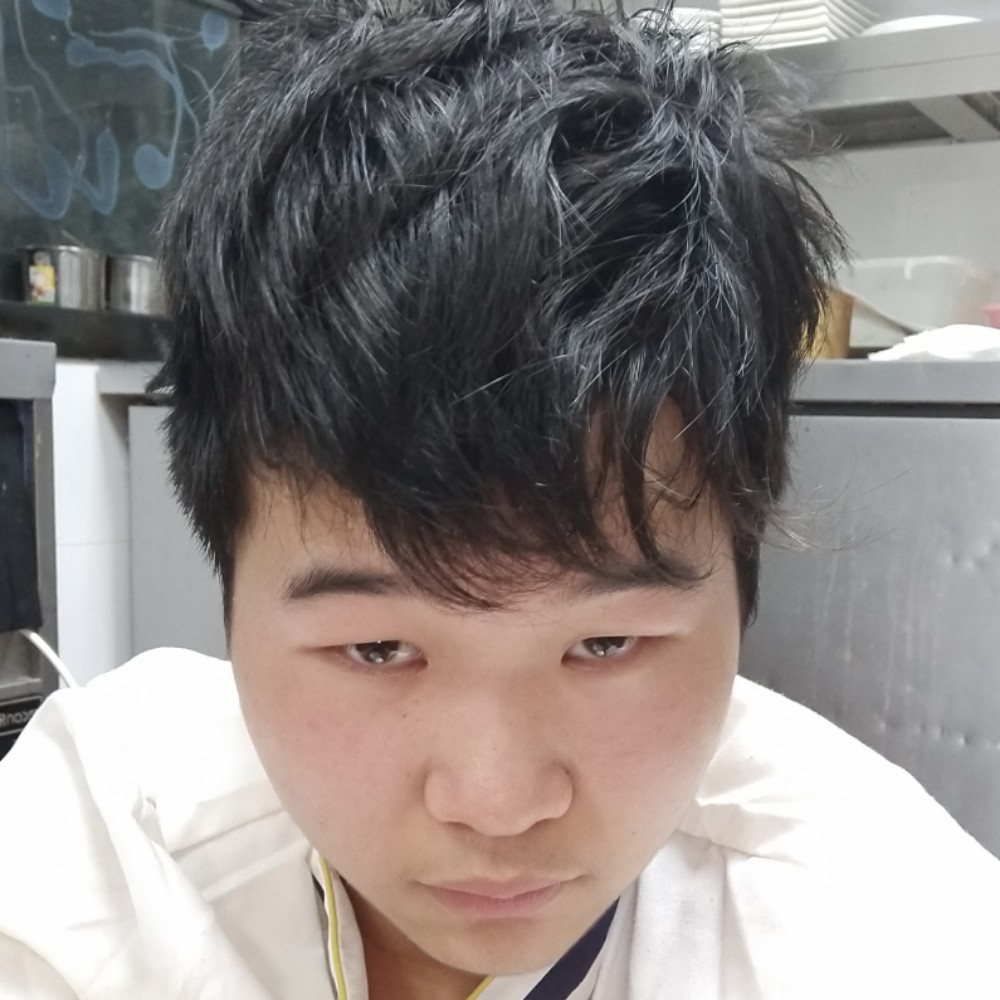 哥天生不帅的照片