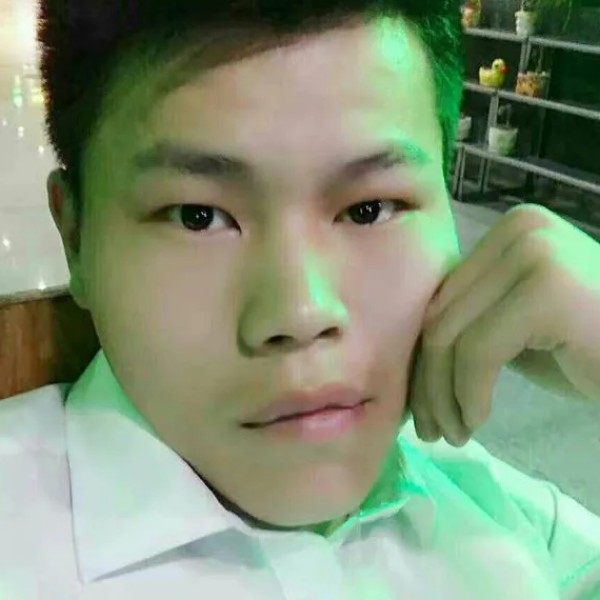 欢喜挽手流岚的照片