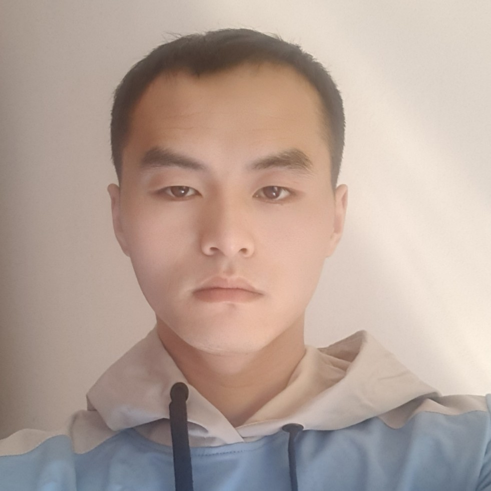 月光浅吻灵巧的照片