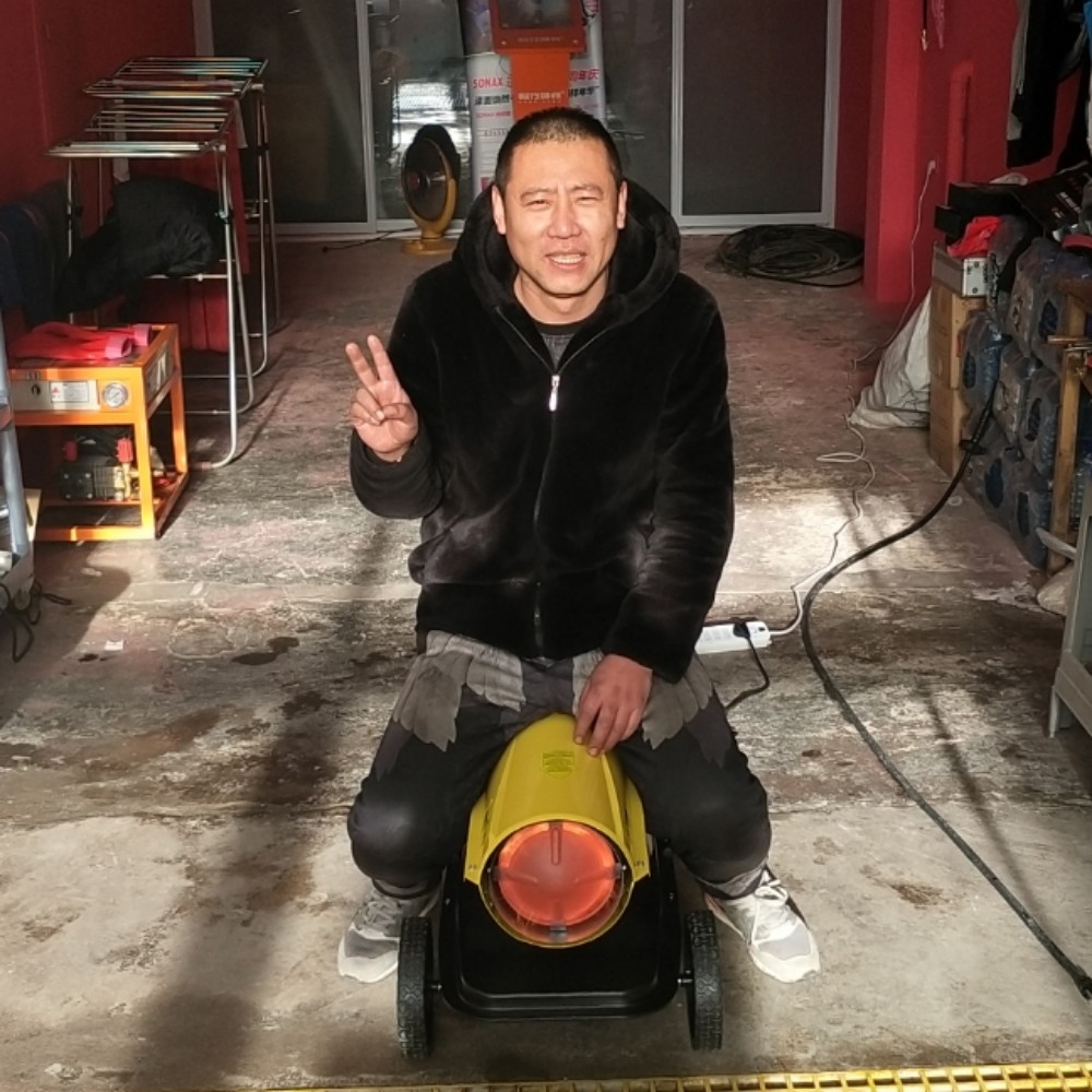 眼神故意的照片