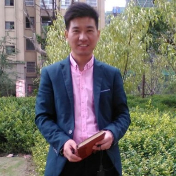 李刘明的照片