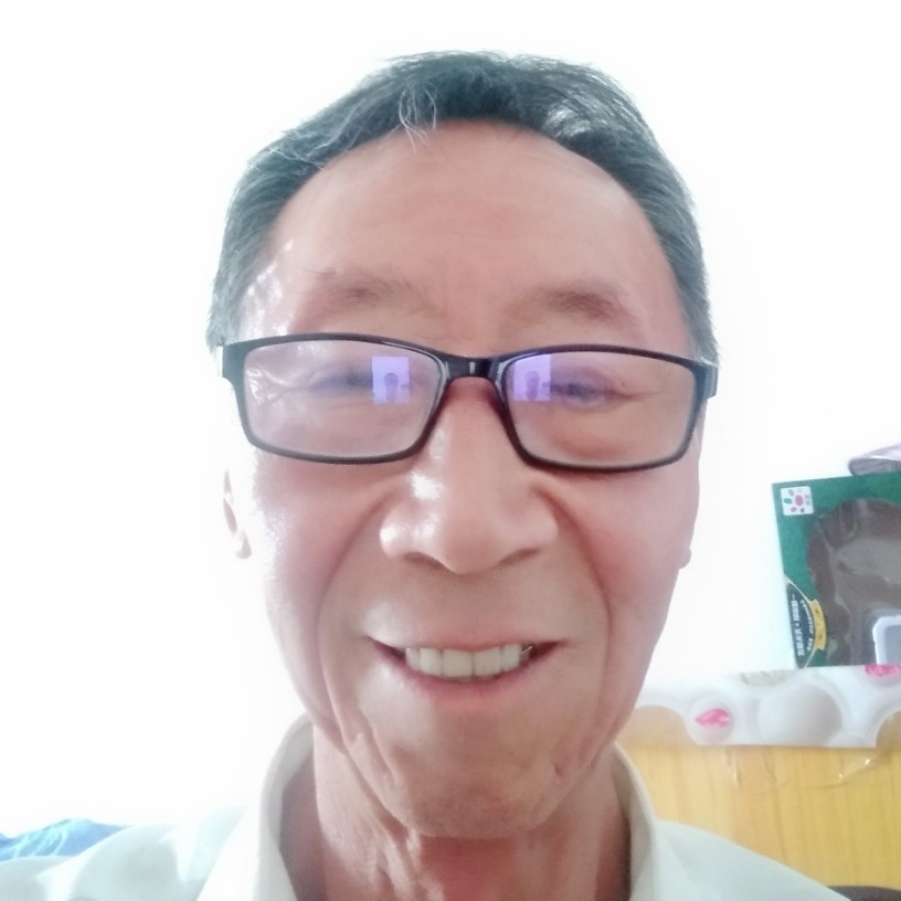 纯情愿期待的照片