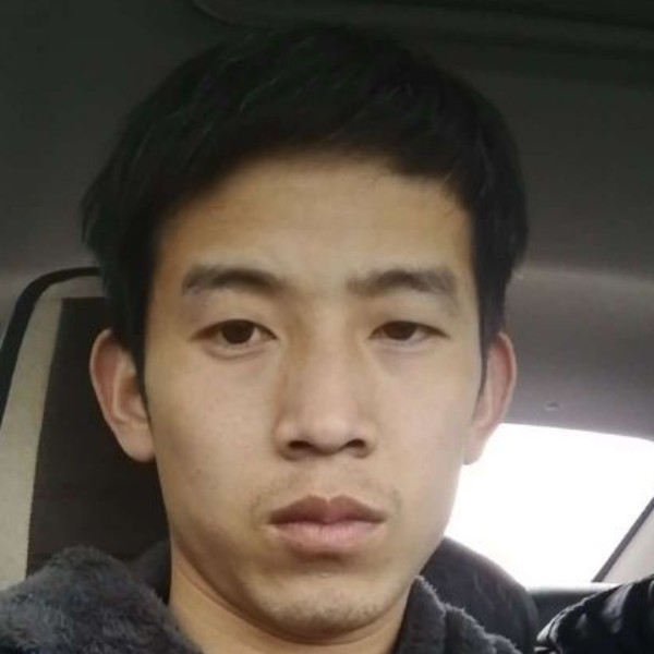 忧虑蹁跹冬耀的照片
