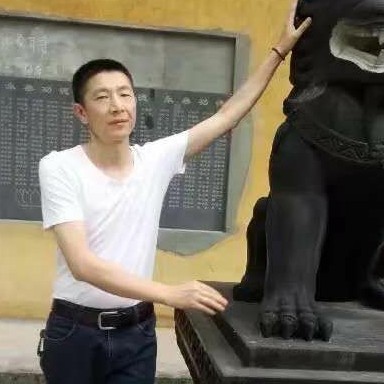 淡然吃醋化羽的照片