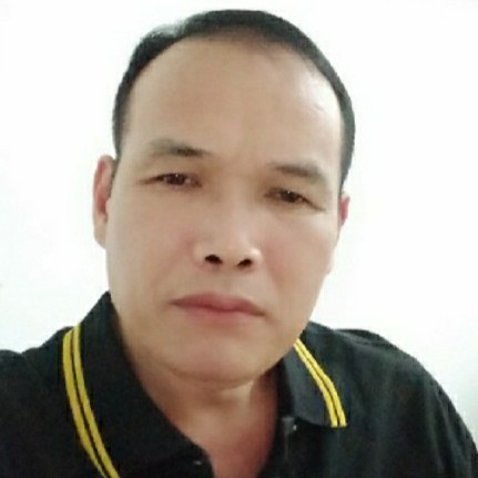 闪光的路的照片