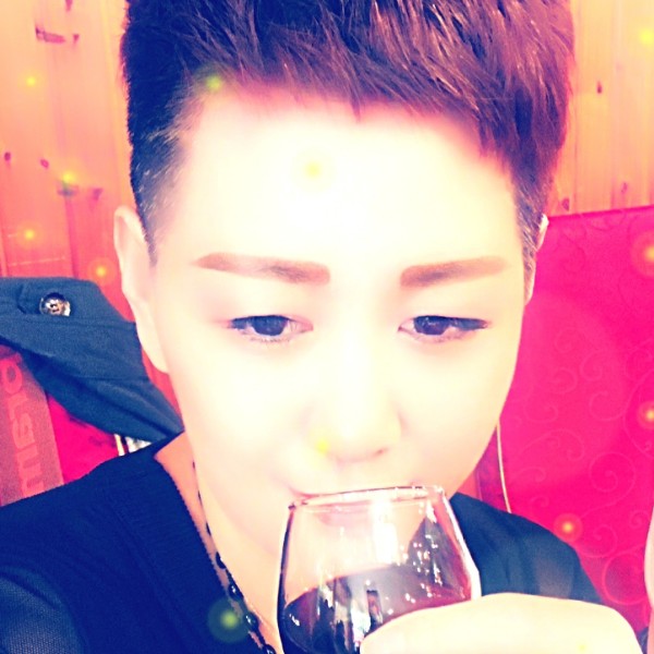 鱼儿水中游~^0的照片