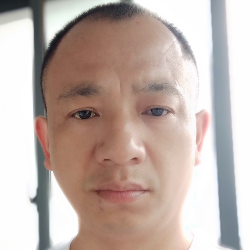 凤哥哥的照片