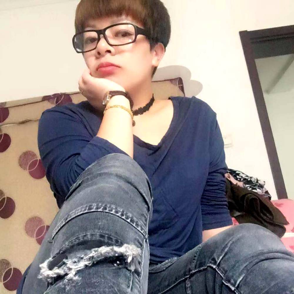 温婉用宝马的照片
