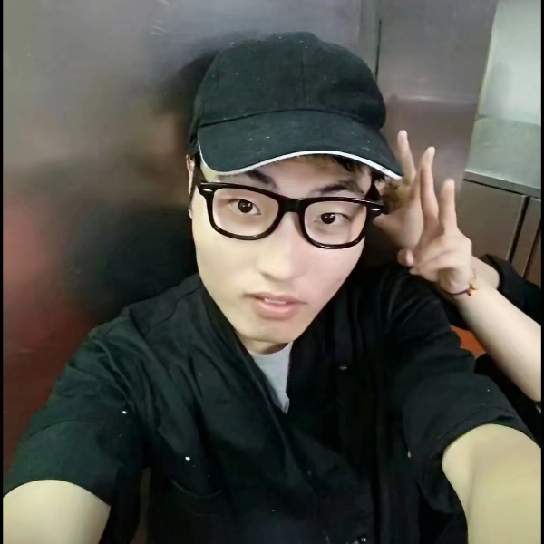 高挑月饼的照片