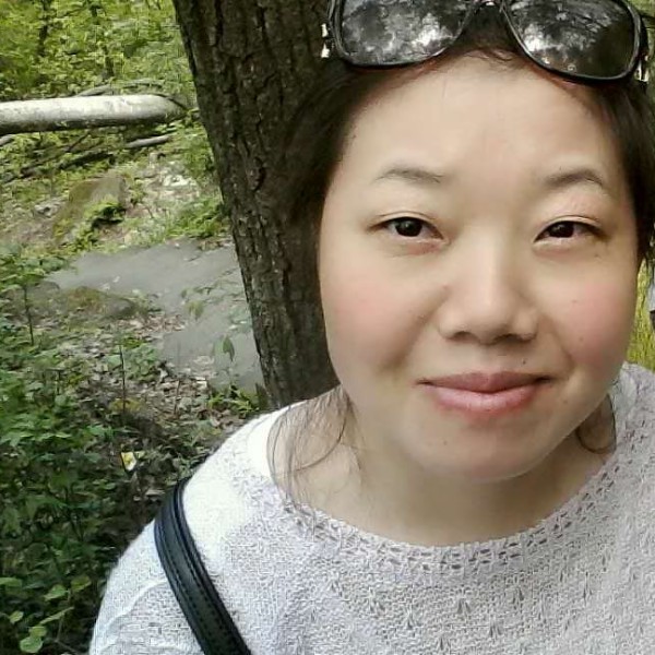 温柔笑心情的照片