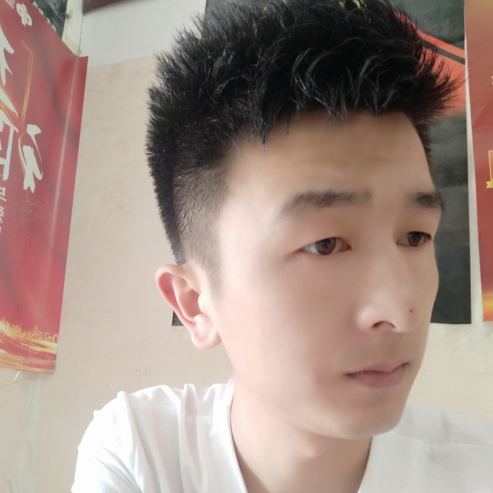 漂亮放弃铃铛的照片
