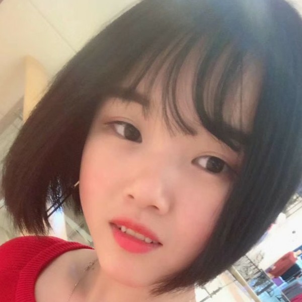 刘兮儿的照片