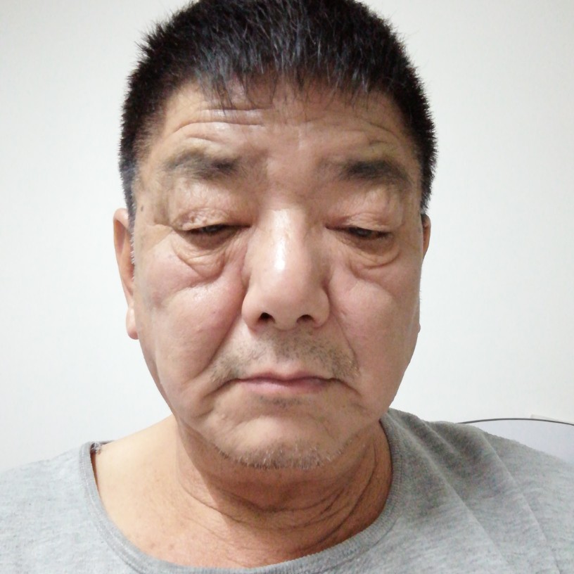 勤劳画板的照片