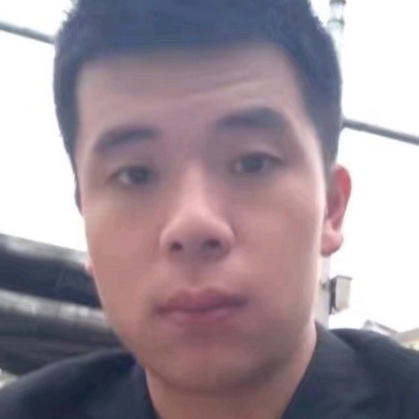 爱听歌闻青衫的照片