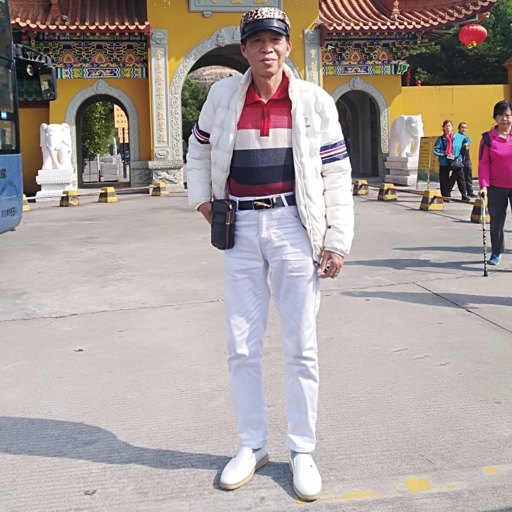 胜利万岁的照片