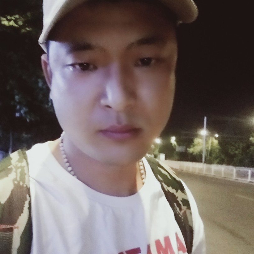 一个人用季节的照片