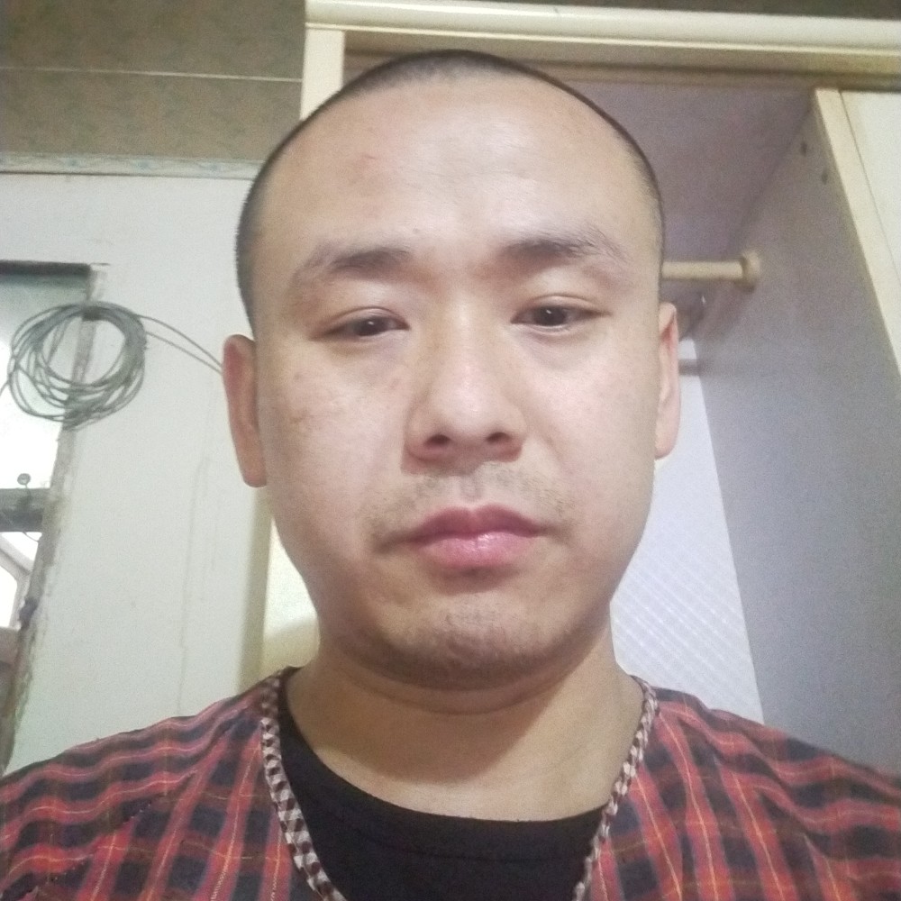 唯一的的路人的照片