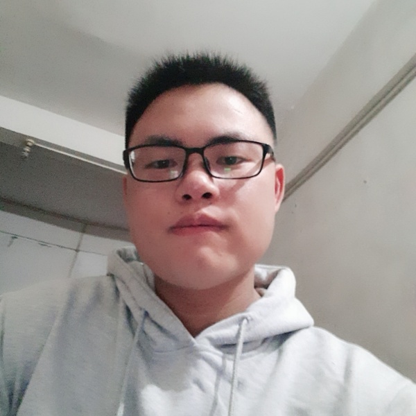 a一个演员的照片