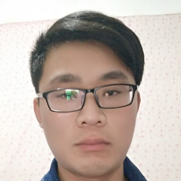 灯泡泪了英俊的照片